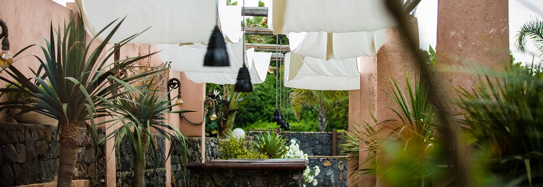 un angolo suggestivo del Maniero Country House.